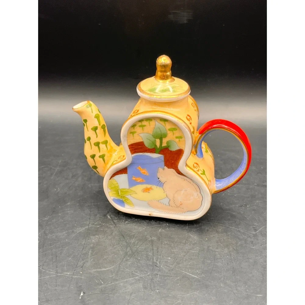Vivian Chan Mini Teapot Kitty Cat Fishbowl Home Decor Decorative 2000 3.25